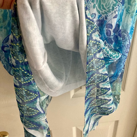 Flowy Summer Top Size M - Picture 2 of 4